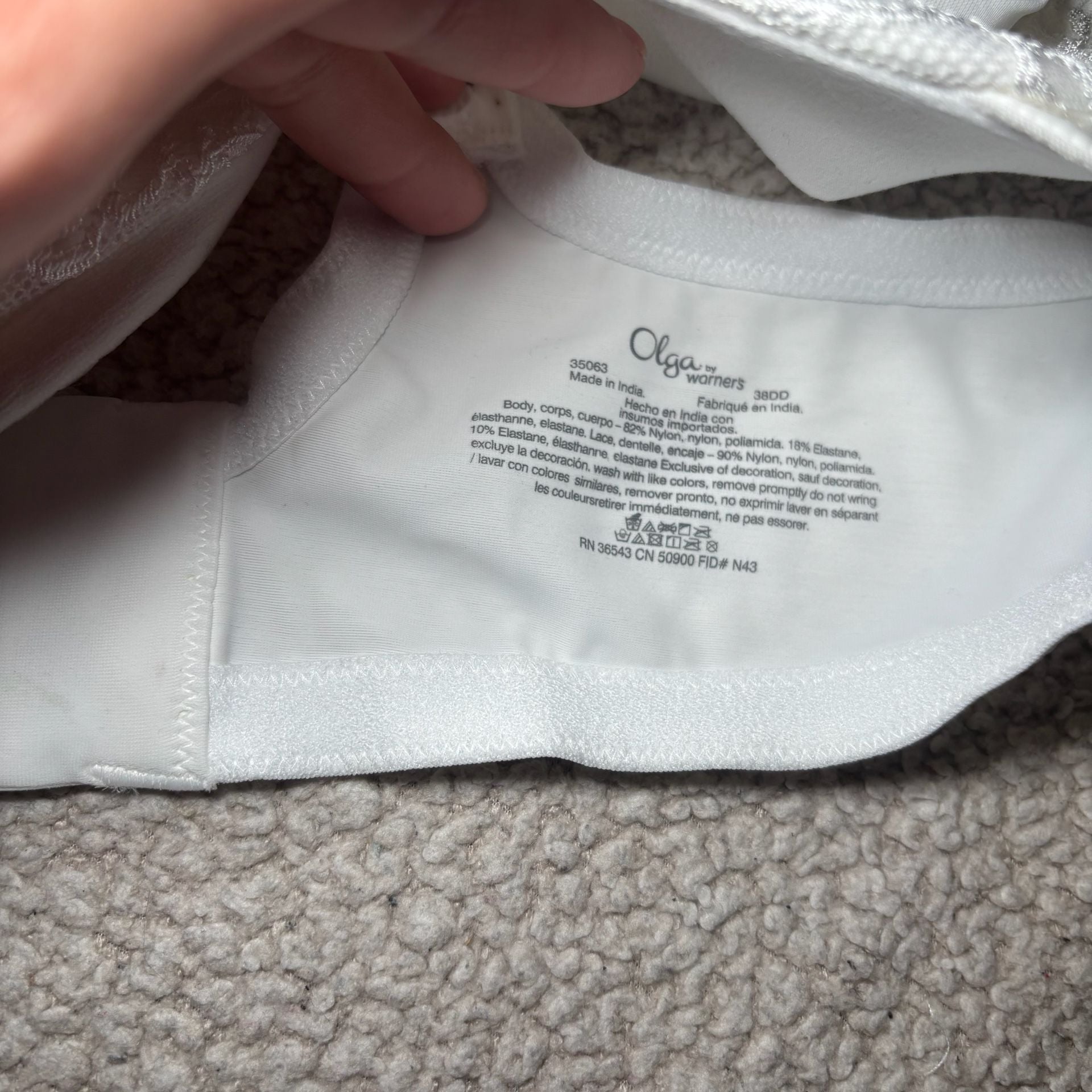 Olga by Warner's Comfort Back Underwire Bra Style 35063 4