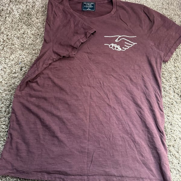 Abercrombie And Fitch Men’s Vintage Mauve Handshake Graphic Tee Size Medium