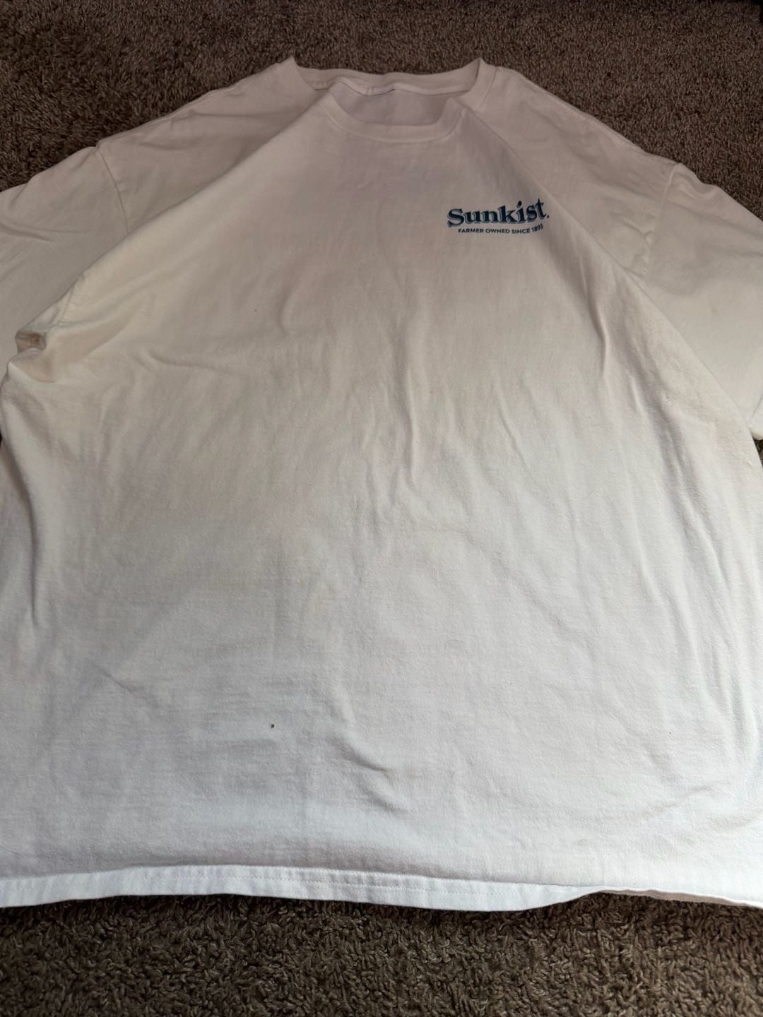 Sunkist Men’s White Citrus Graphic Tee Size Large 1