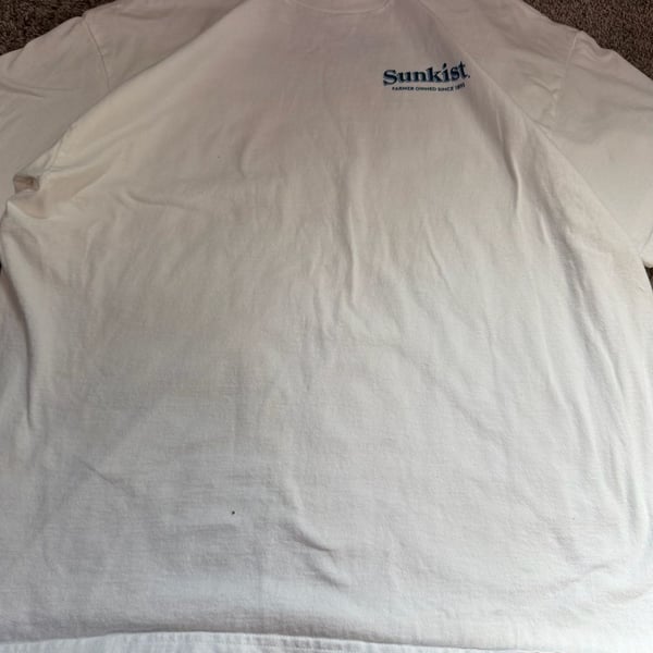 Sunkist Men’s White Citrus Graphic Tee Size Large