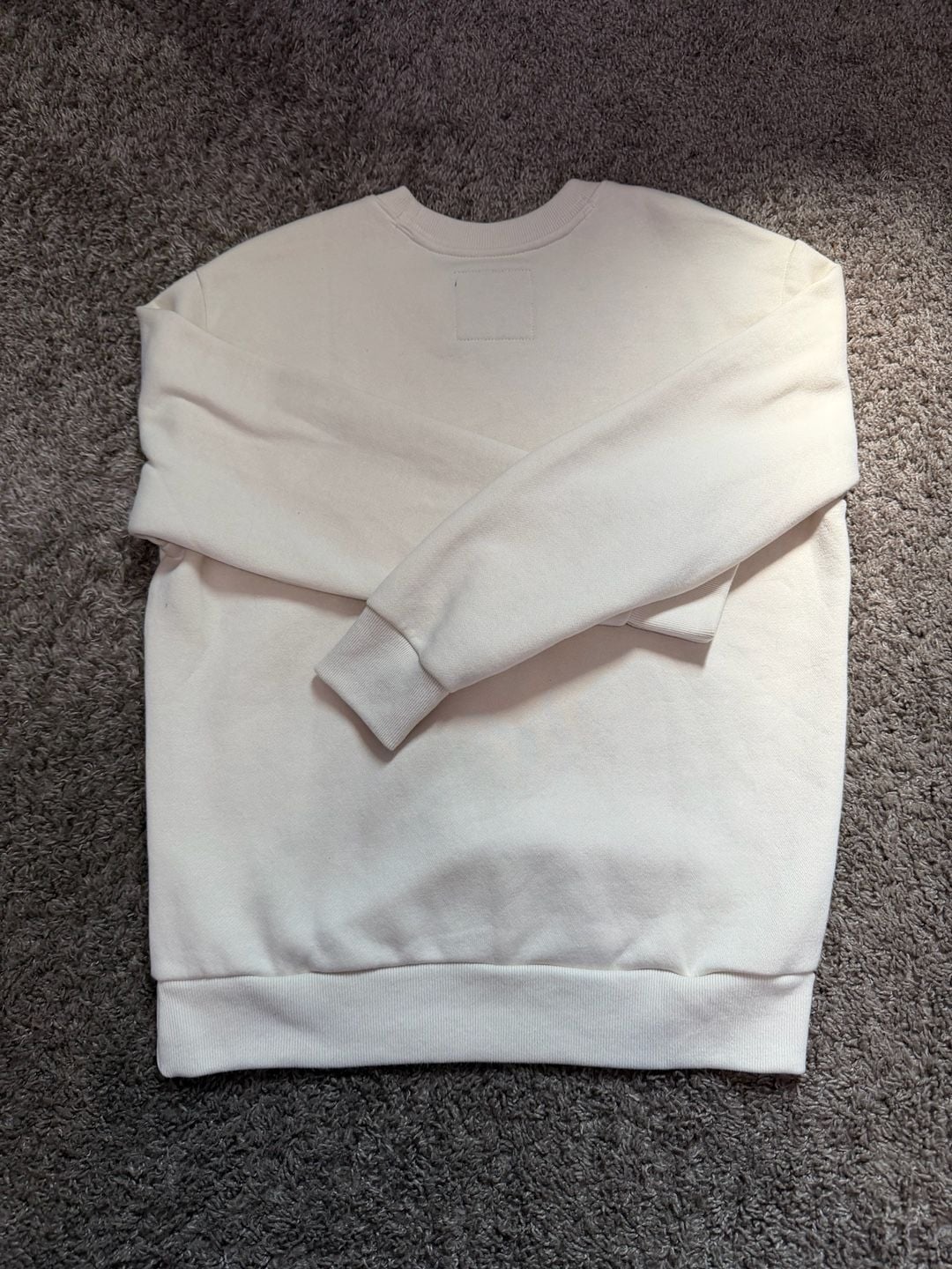 Hollister Men’s Cream Zermatt Switzerland Graphic Sweatshirt Size XS 7