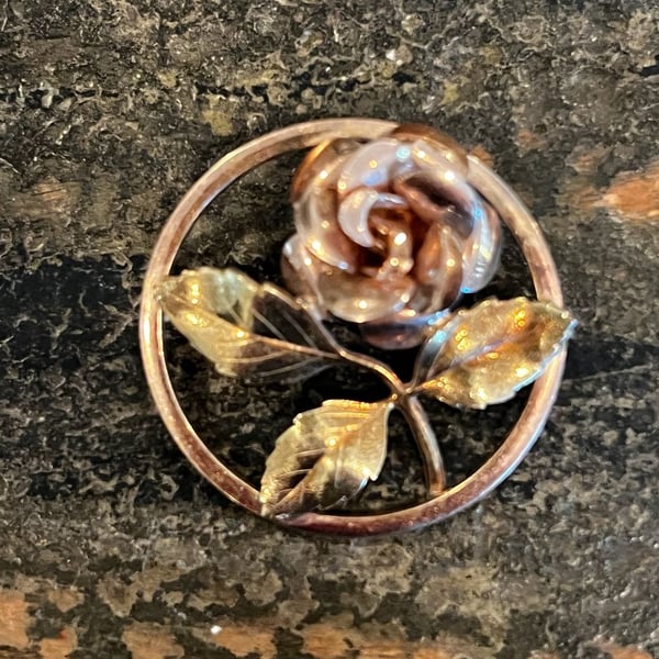 Vintage Krementz Two-Tone Gold Filled Rose and Leaves Circle Brooch