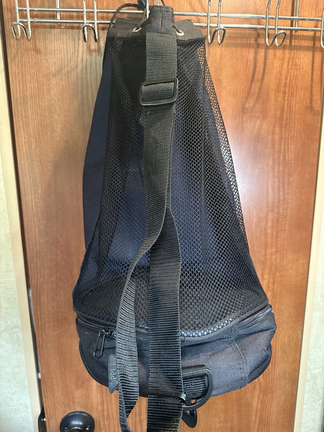 Gold's Gym Drawstring Backpack with Lower Zippered Compartment 4