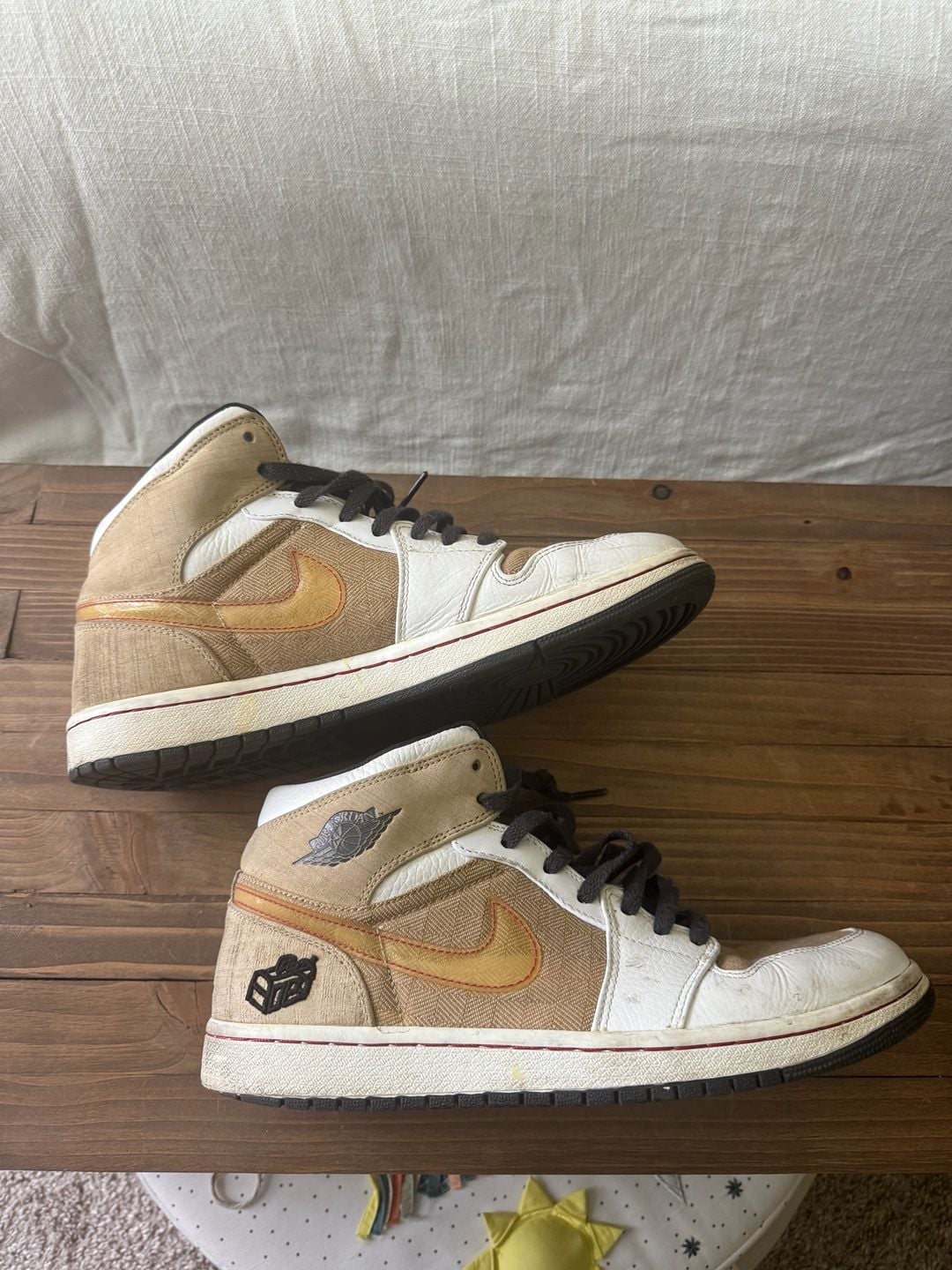 Nike Air Jordan 1 Retro 'Father's Day' Tweed Sneakers (2008) 4