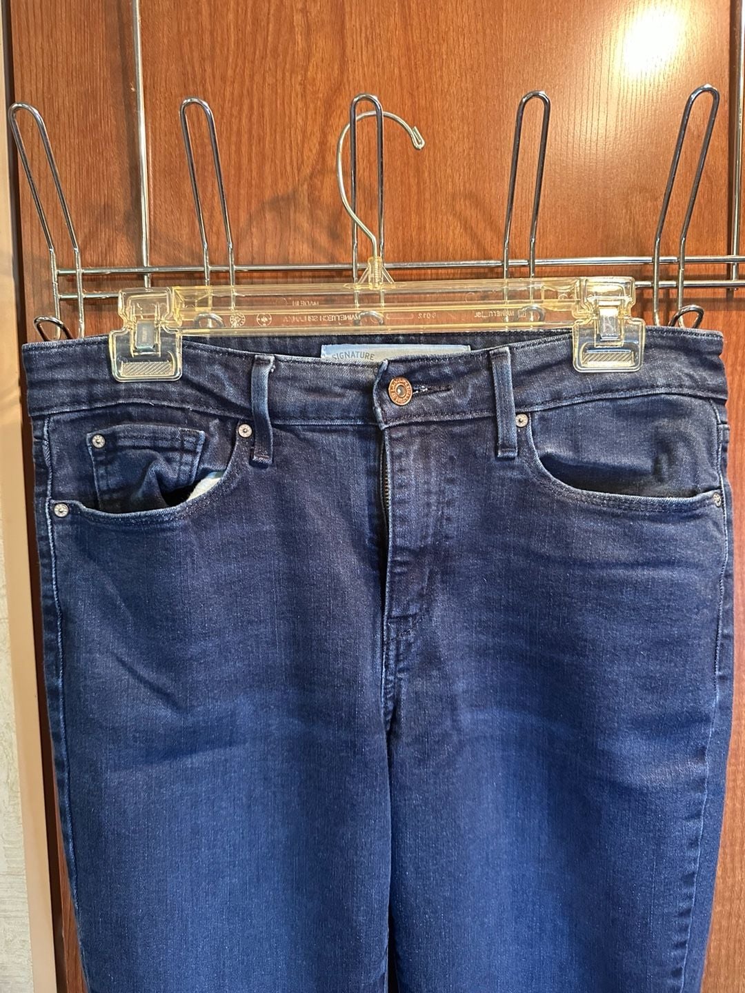 Signature by Levi Strauss & Co. Women's Dark Wash Stretch Denim Jeans Size 8S 2