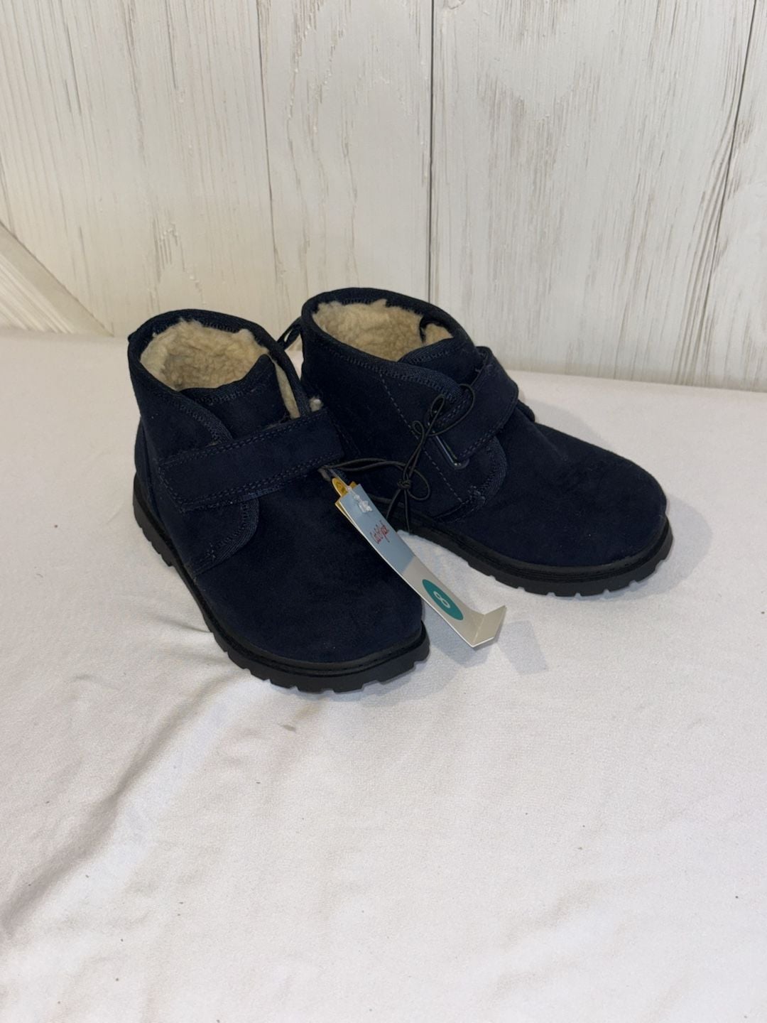 Cat & Jack Navy Blue Faux Suede Sherpa-Lined Ankle Boots 2