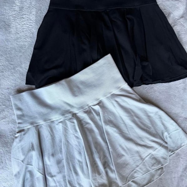 OQQ Women's High-Waist Athletic Skort with Built-in Shorts