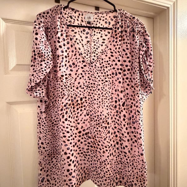 Cabi Seaside Top #5980 in Pink Leopard Animal Print