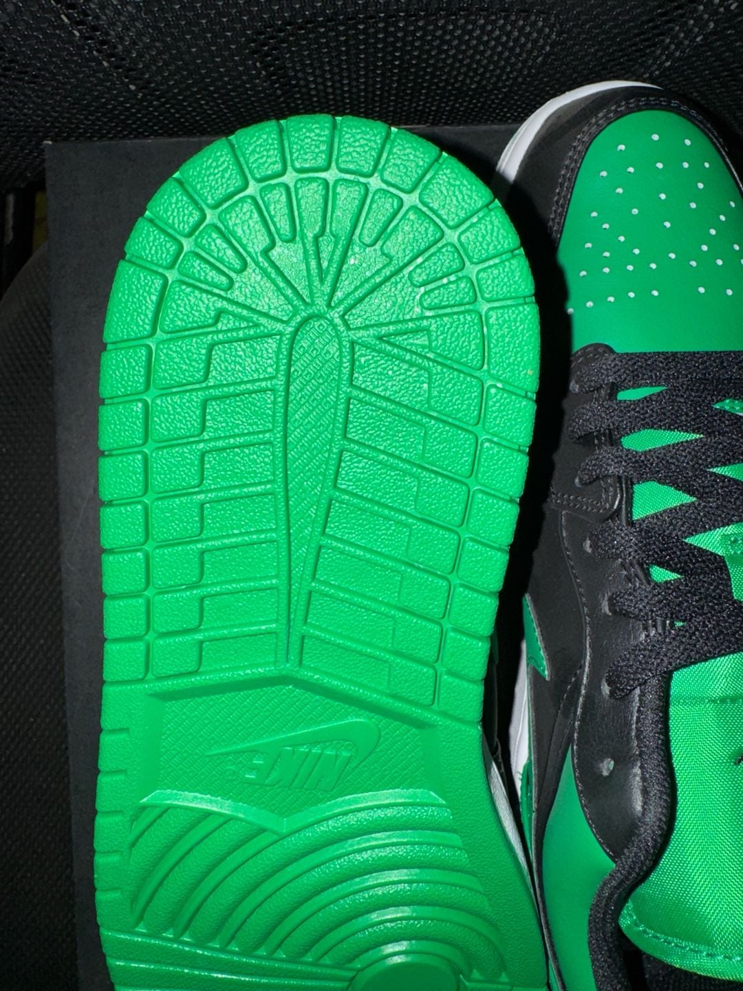Air Jordan 1 Low Lucky Green (553558-065) 8