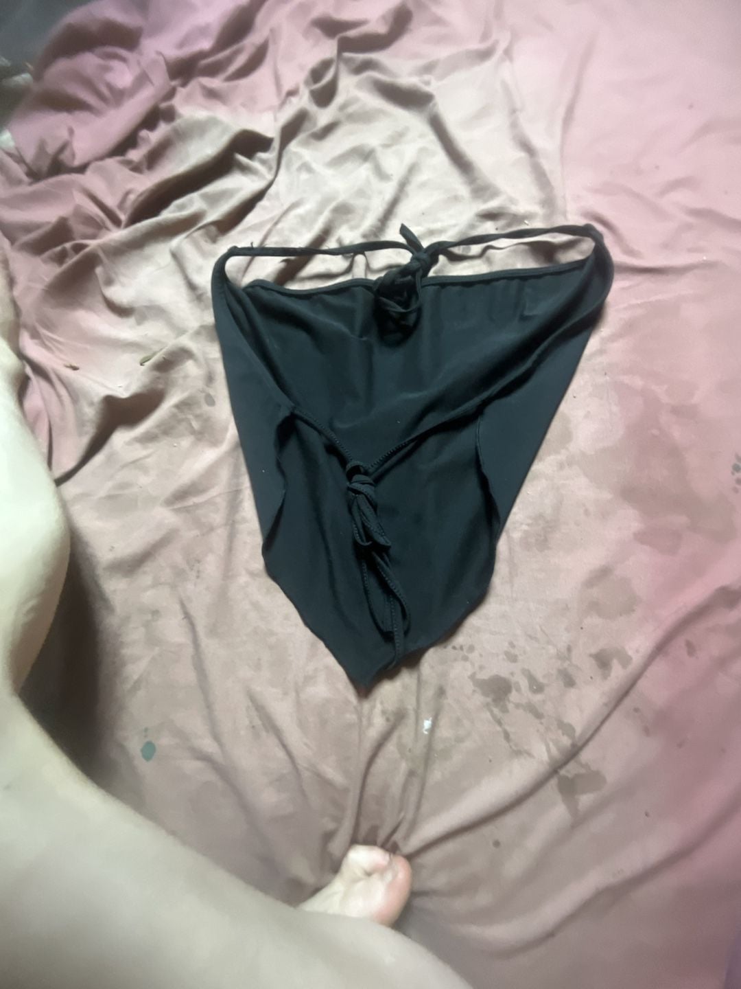 Black Triangle Tie-Back Halter Crop Top 2