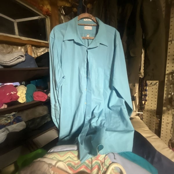 Van Heusen Poplin Wrinkle Free Big Dress Shirt Light Blue Size 18 32/33