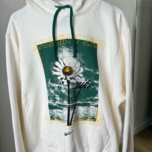 Nike 'Have A Nike Day' Daisy Graphic French Terry Hoodie