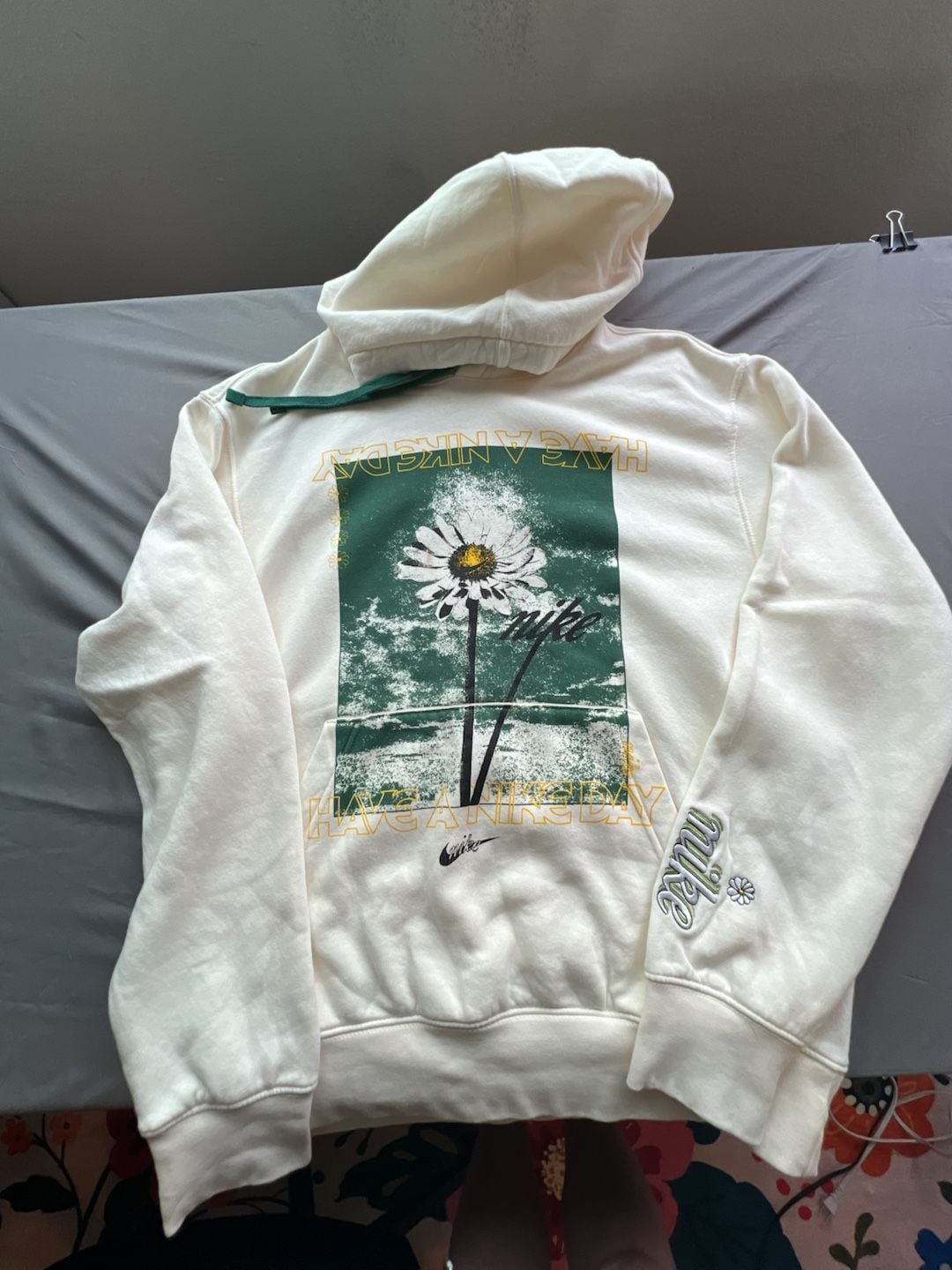 Nike 'Have A Nike Day' Daisy Graphic French Terry Hoodie 7