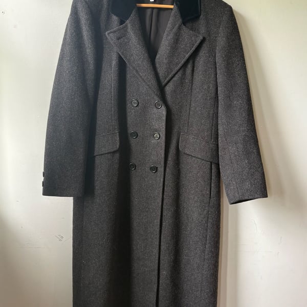Charter Club Vintage 100% Pure Wool Double-Breasted Long Coat with Velvet Collar