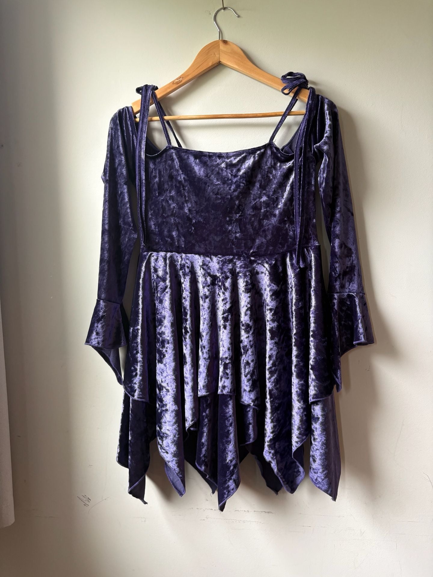 Current Mood Purple Velvet Off-The-Shoulder Handkerchief Mini Dress 7