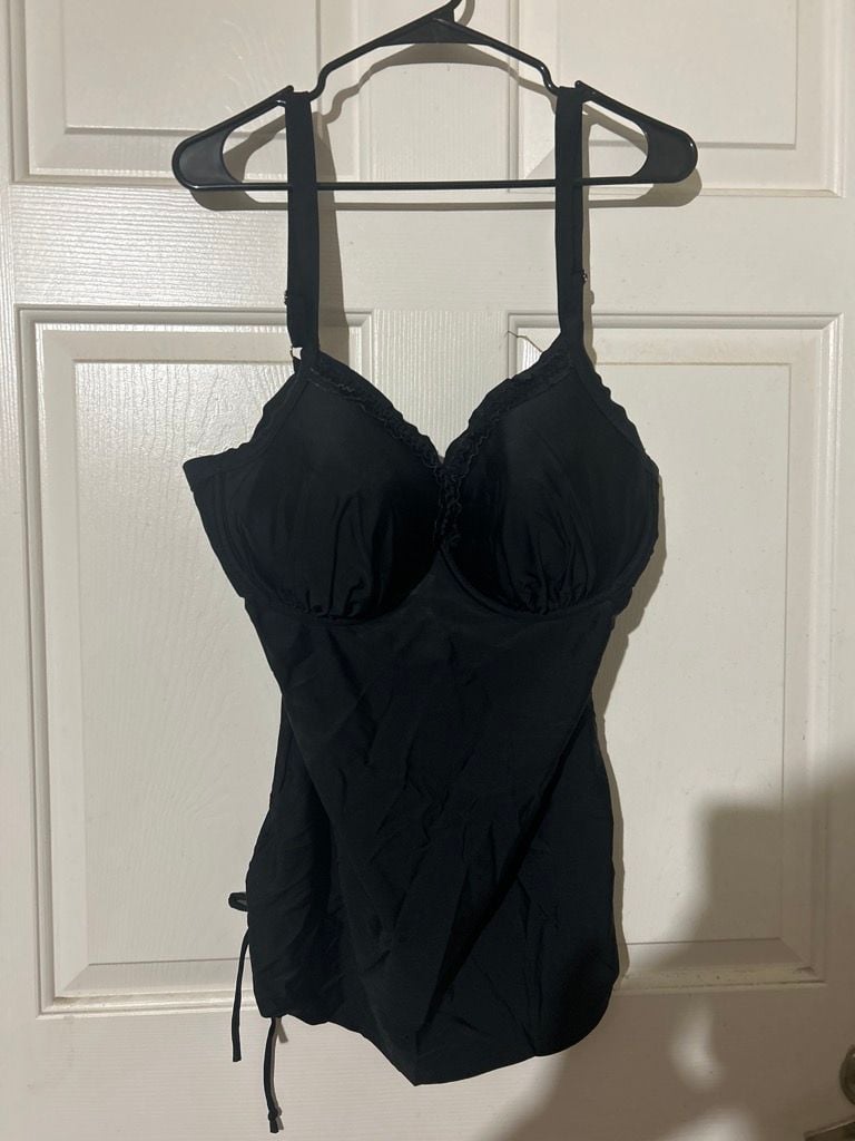 Swim top 1