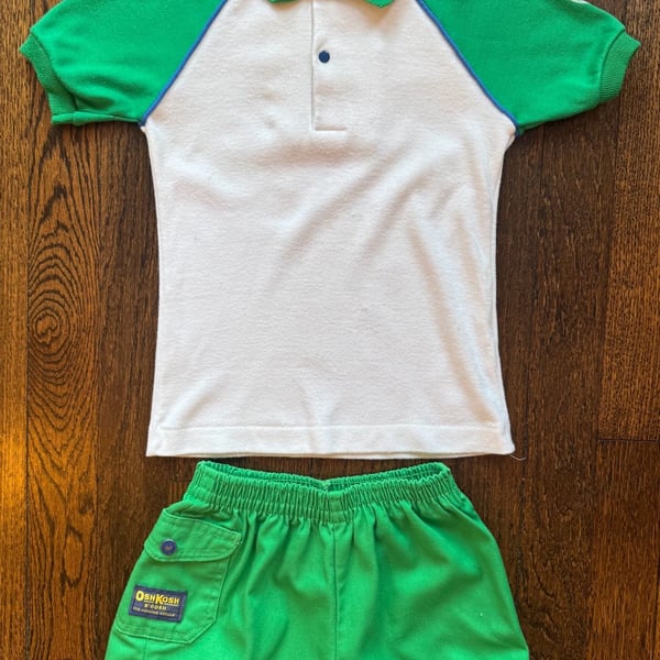 VTG OshKosh B'gosh Green White Blue Colorblocked Polo Shirt and Green Shorts Set