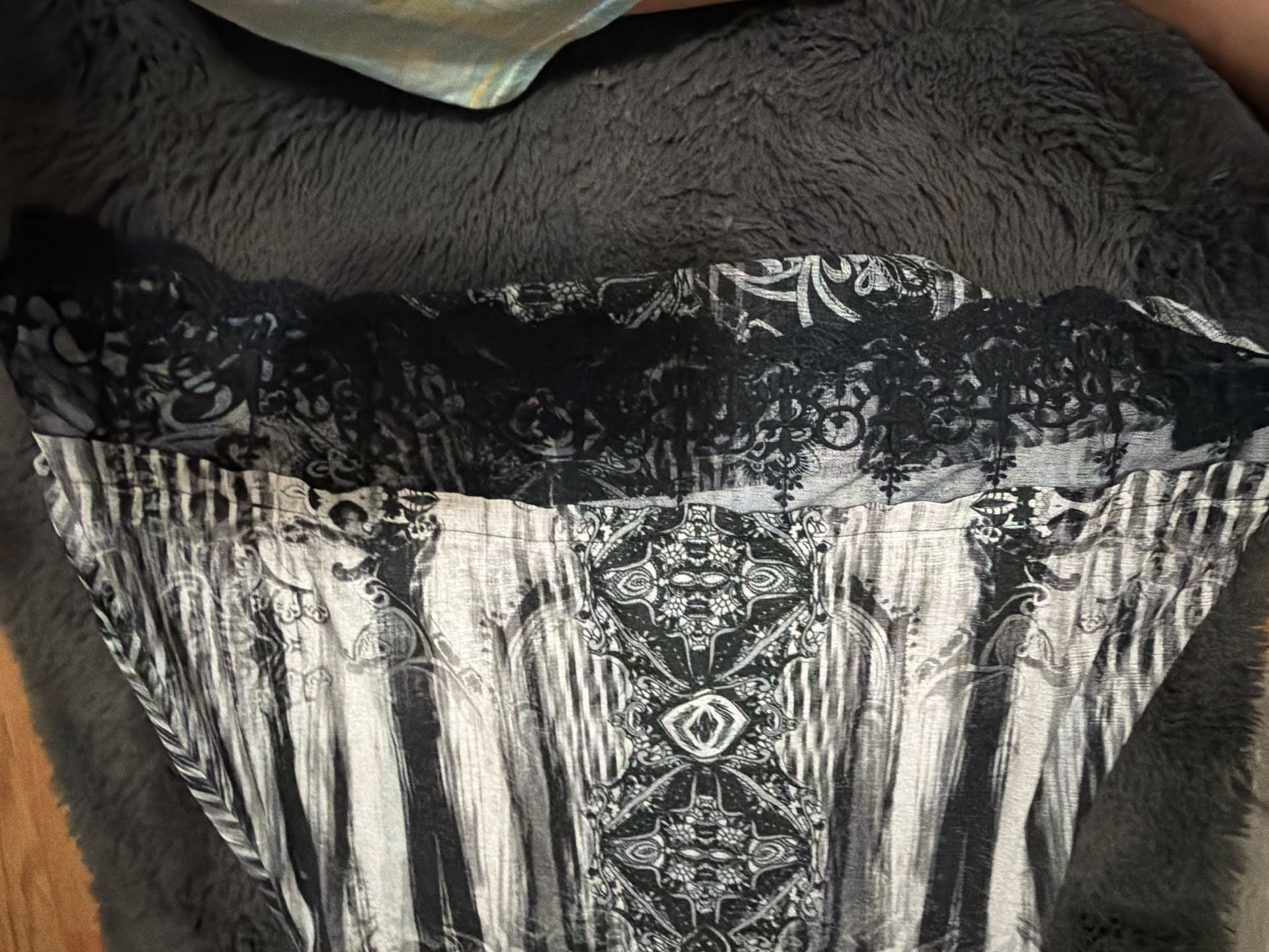 One World Live and Let Live Black and White Paisley Print Boho Blouse with Lace Trim 2