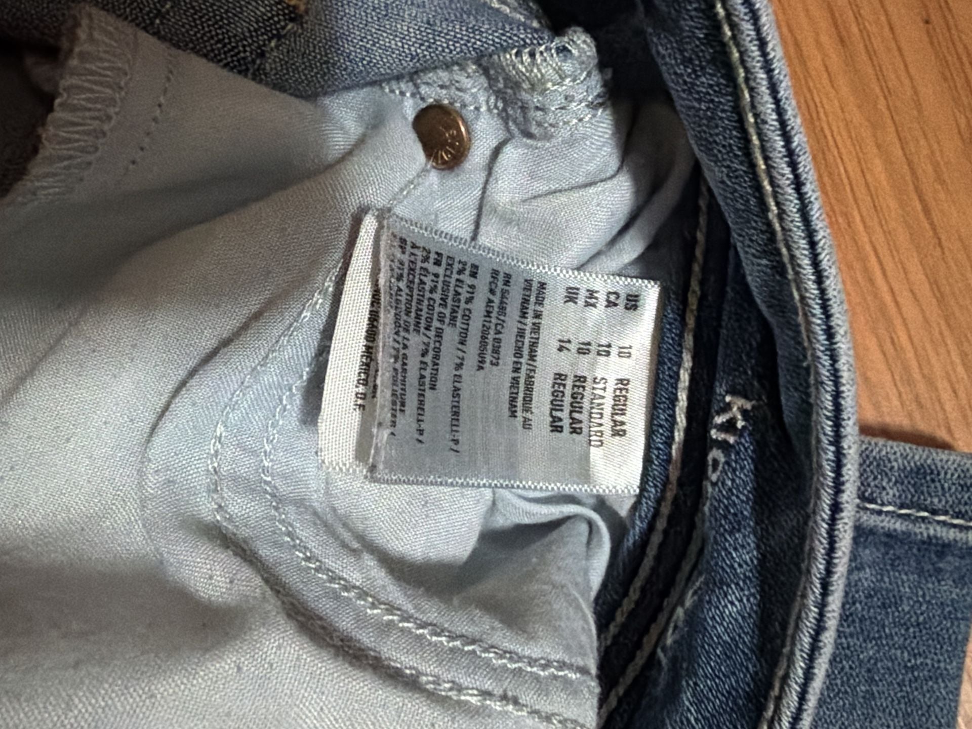 American Eagle Outfitters Women's Super Stretch Blue Denim Jeans Size 10 Regular 6