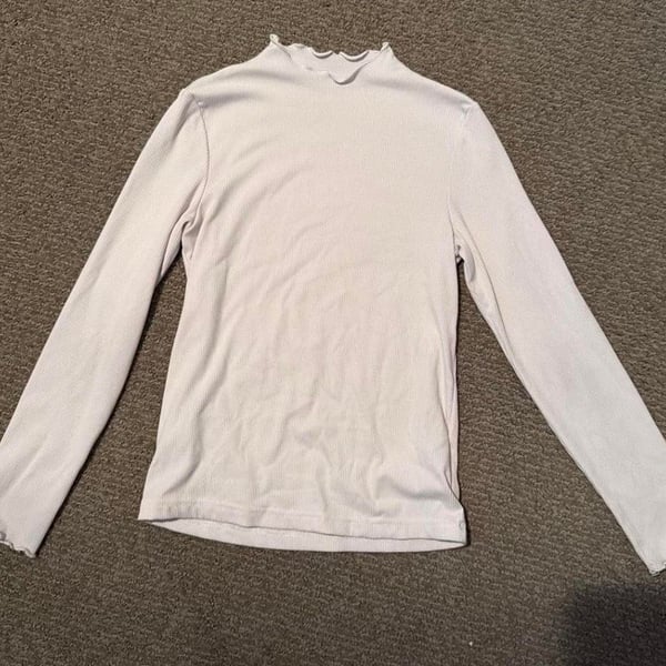 Stradivarius White Ribbed Long Sleeve Mock Neck Top with Lettuce Edge