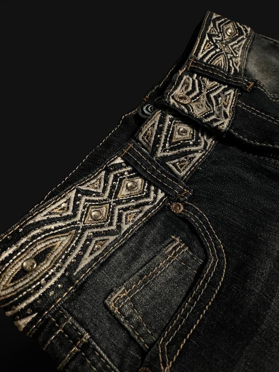 Product thumbnail 4