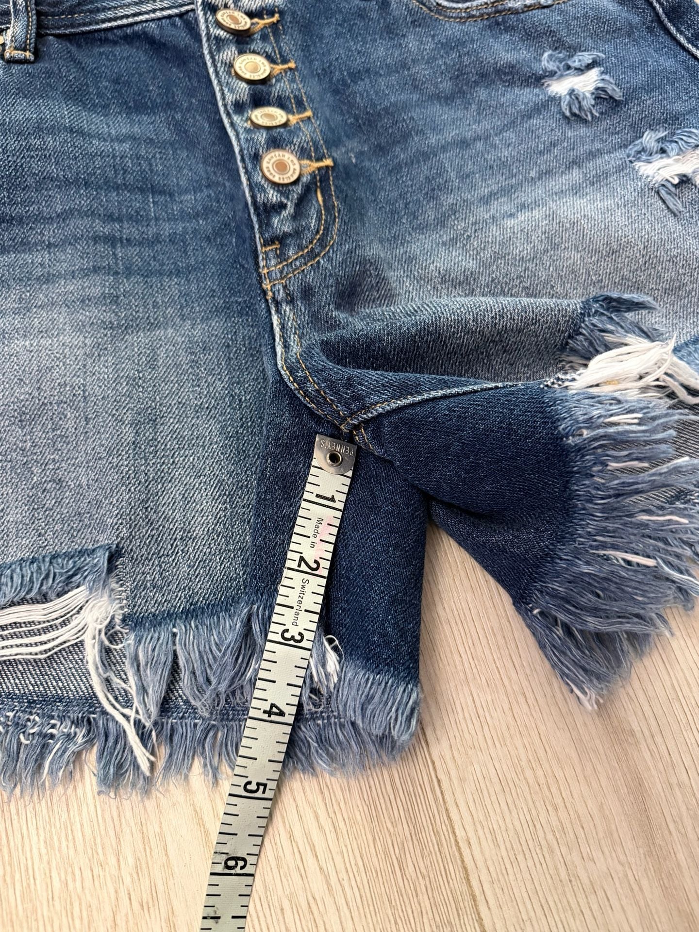KanCan High Rise Distressed Denim Shorts Size XL 7