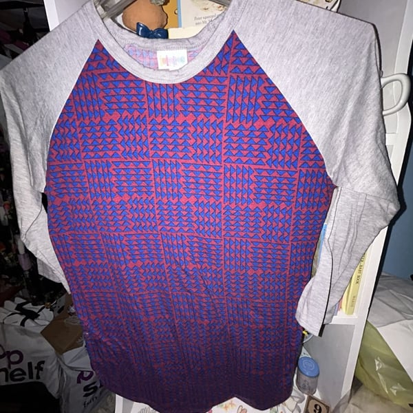 LuLaRoe Randy Baseball Raglan Tee