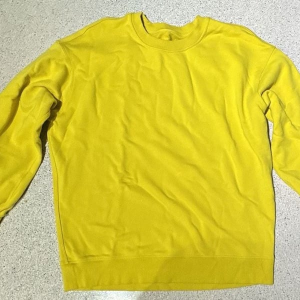 Lululemon Crewneck Sweatshirt in Yellow