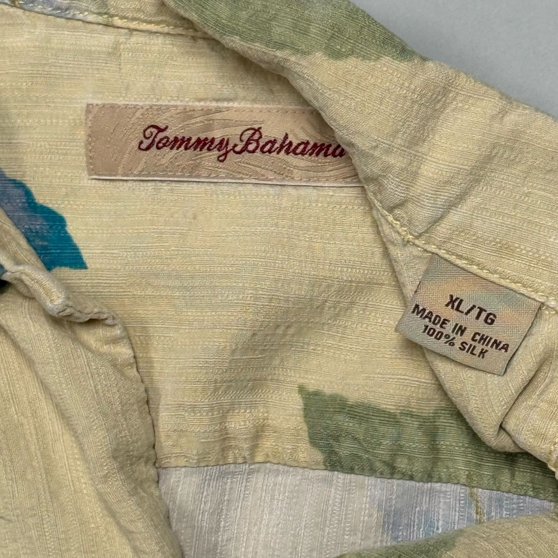 Vtg Tommy Bahama Shirt Mens XL 100% Silk Hawaiian Camp Cream Tropical Leaf Y2K 7