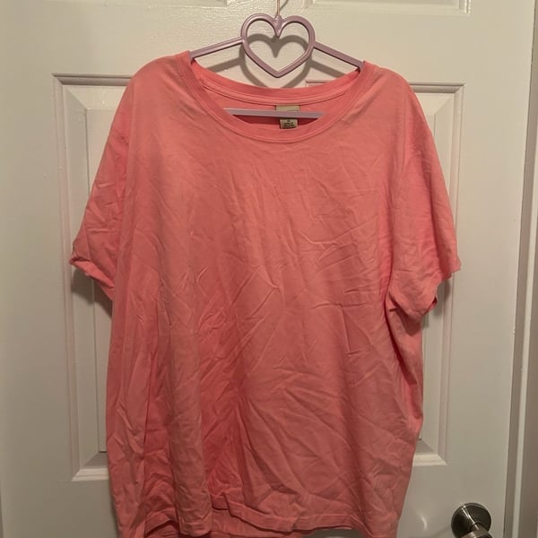 L.L.Bean Women's Solid Pink 100% Cotton Short Sleeve Crewneck T-Shirt