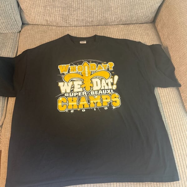 Vintage 2010 New Orleans Saints Super Bowl XLIV Champions Who Dat T-Shirt