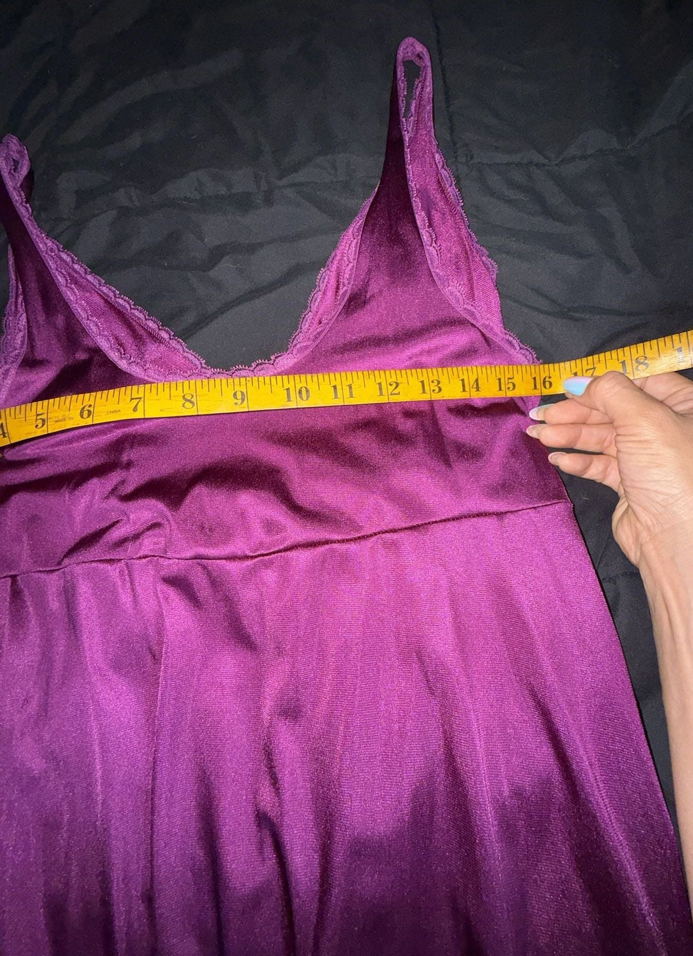 Vintage Vanity Fair Petites Purple Nylon Lace Trim Slip Nightgown Size L 4