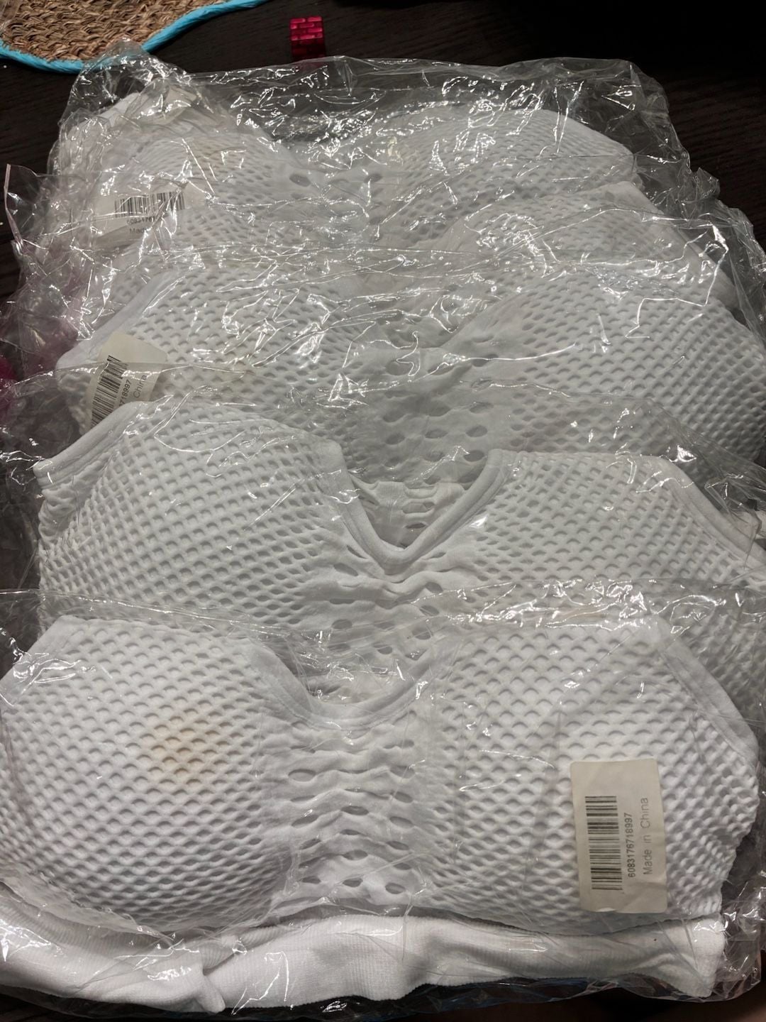 6 Women's Seamless White Mesh Bralette with Removable Pads Medium 3