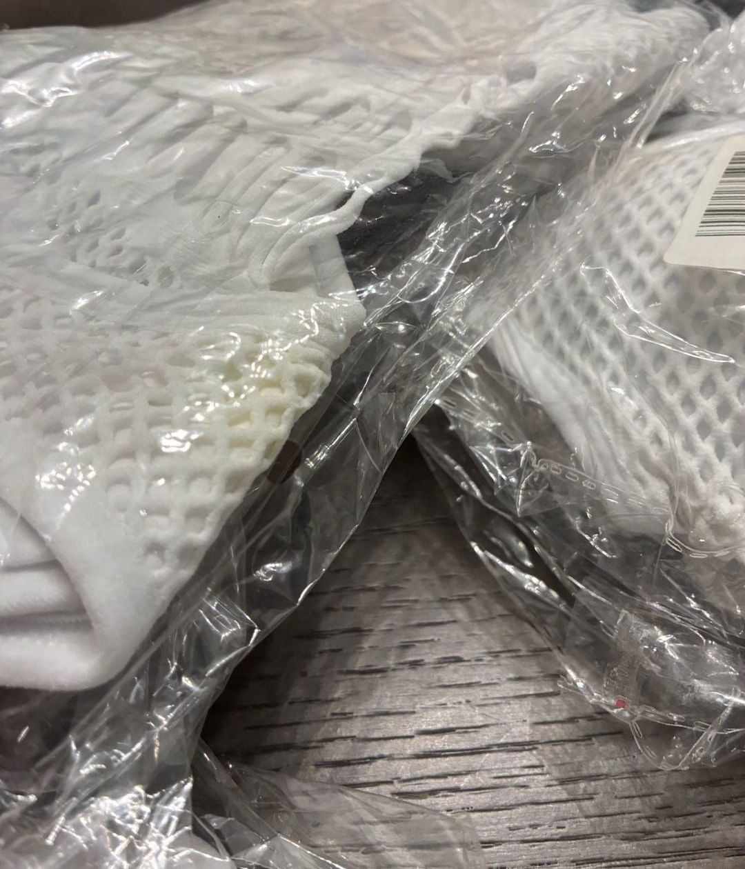 6 Women's Seamless White Mesh Bralette with Removable Pads Medium 8