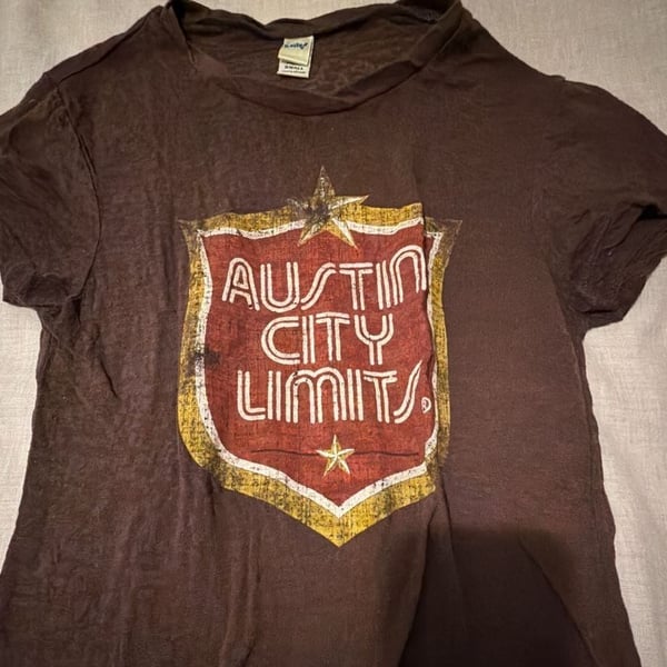 Kavio! Austin City Limits Graphic T-Shirt Brown Short Sleeve