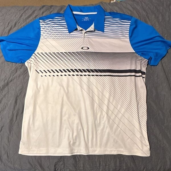 Oakley Men's Short Sleeve Performance Golf Polo Shirt Blue and White