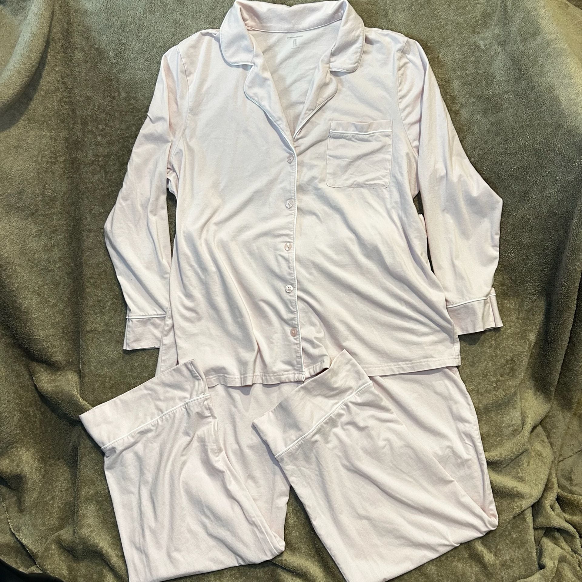 Amazon Essentials Women's Long Sleeve Button-Down Cotton Pajama Set Size XL 4
