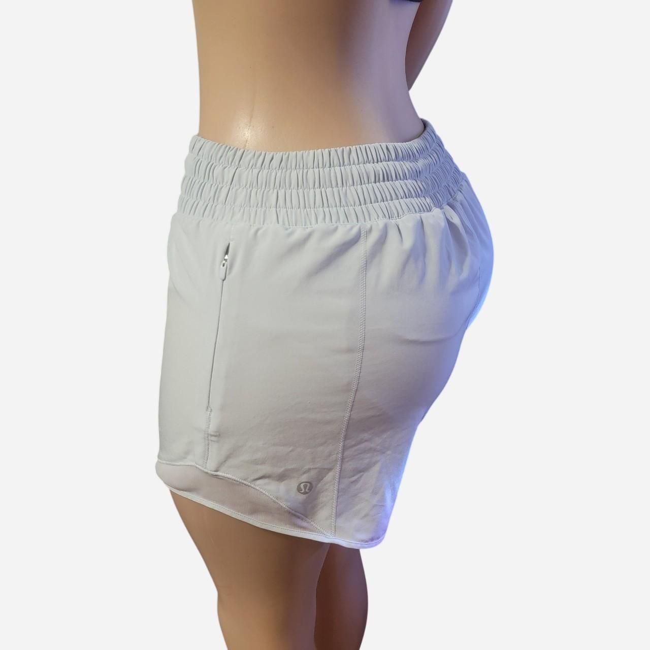 Lululemon Hotty Hot High-Rise Lined Athletic Running Shorts size 6 4