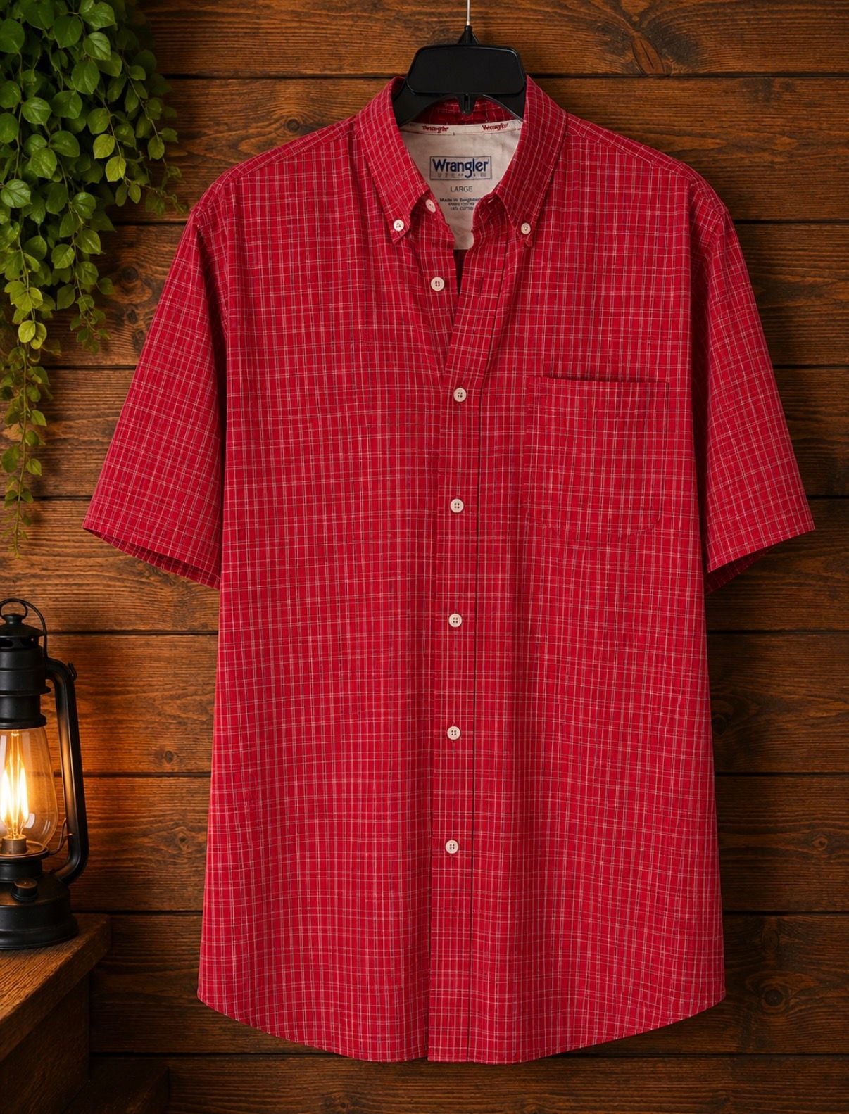 Wrangler Hero Men's Red and White Plaid Short Sleeve Button-Down Shirt 1