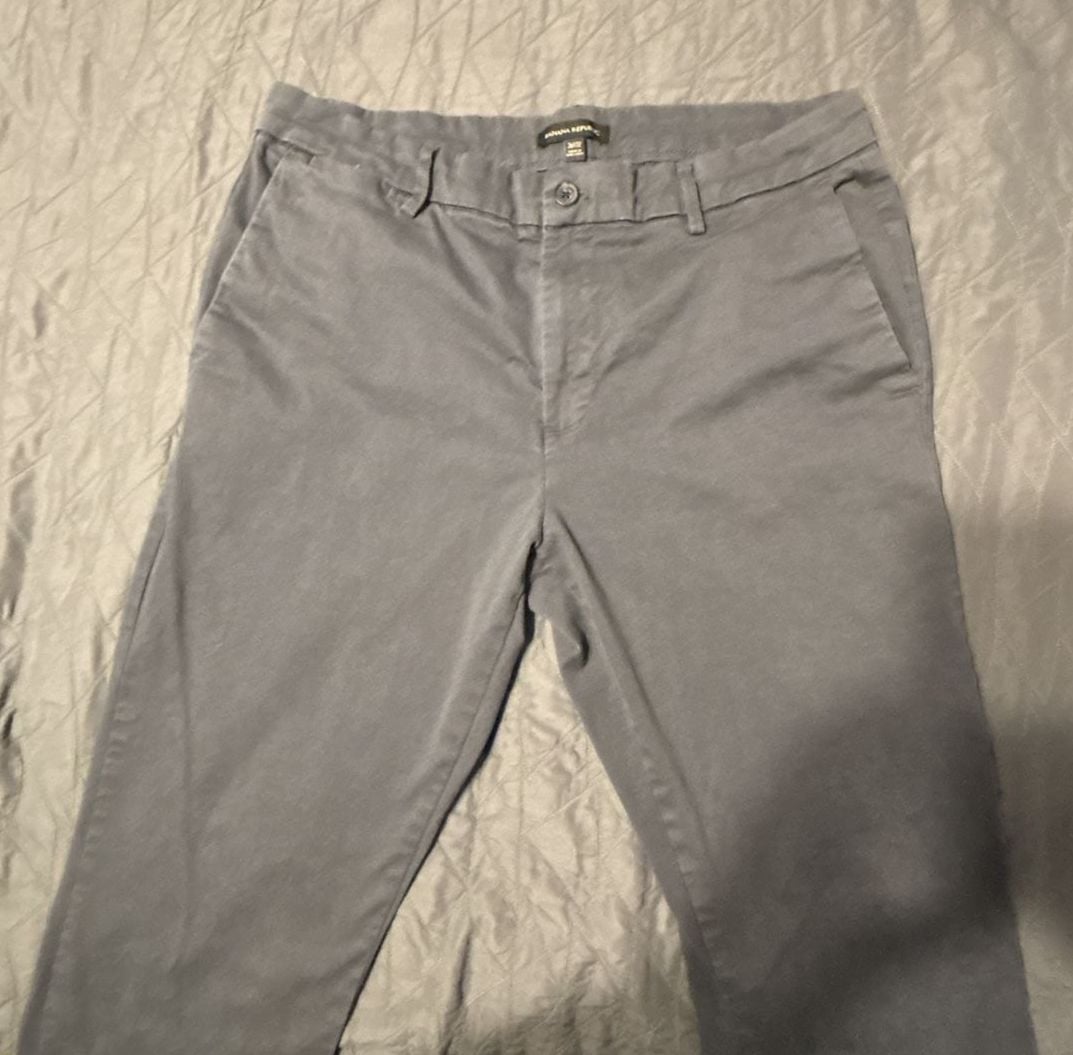 Grey Banana Republic Men's Casual Chino Pants, Size 36x32 1
