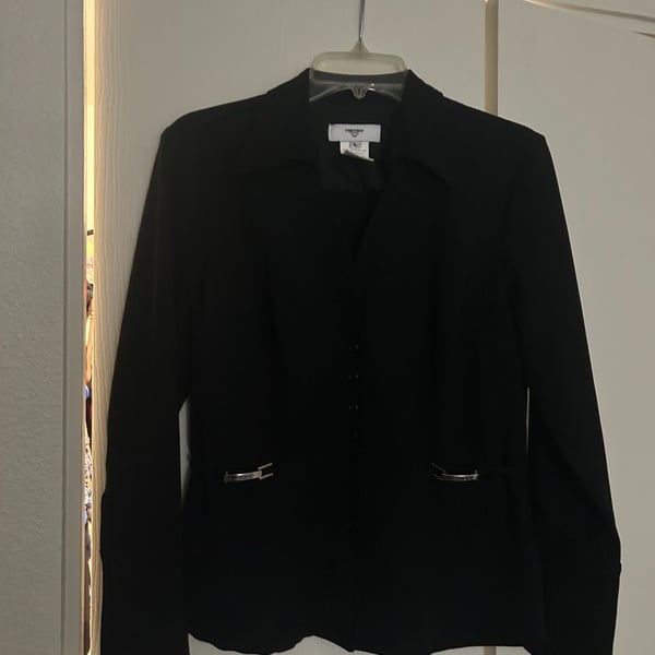 Vertigo Paris Petite Black Blazer with Silver Hardware Detail