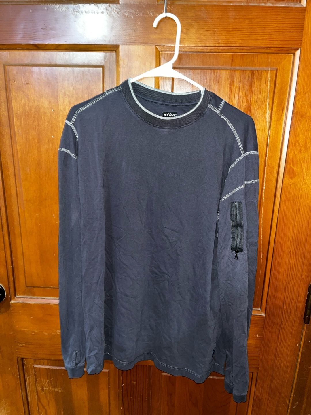KÜHL Kommando Crew Long Sleeve Organic Cotton Shirt with Sleeve Pocket 2