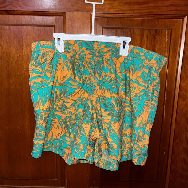 Columbia PFG Performance Fishing Gear Men's Tropical Leaf Print Swim Trunks