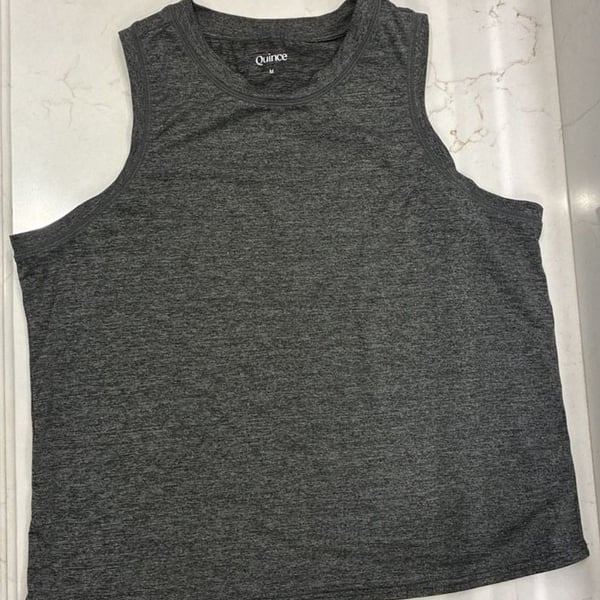 Quince Performance Athletic Tank Top in Heather Grey