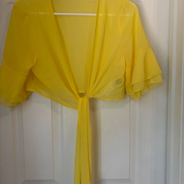 SHEIN Yellow Chiffon Tie-Front Short Sleeve Shrug Bolero