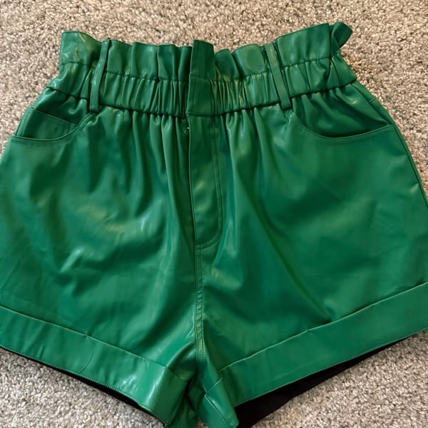 Fantastic Fawn Women's Green Faux Leather High Waisted Paperbag Shorts with Pockets