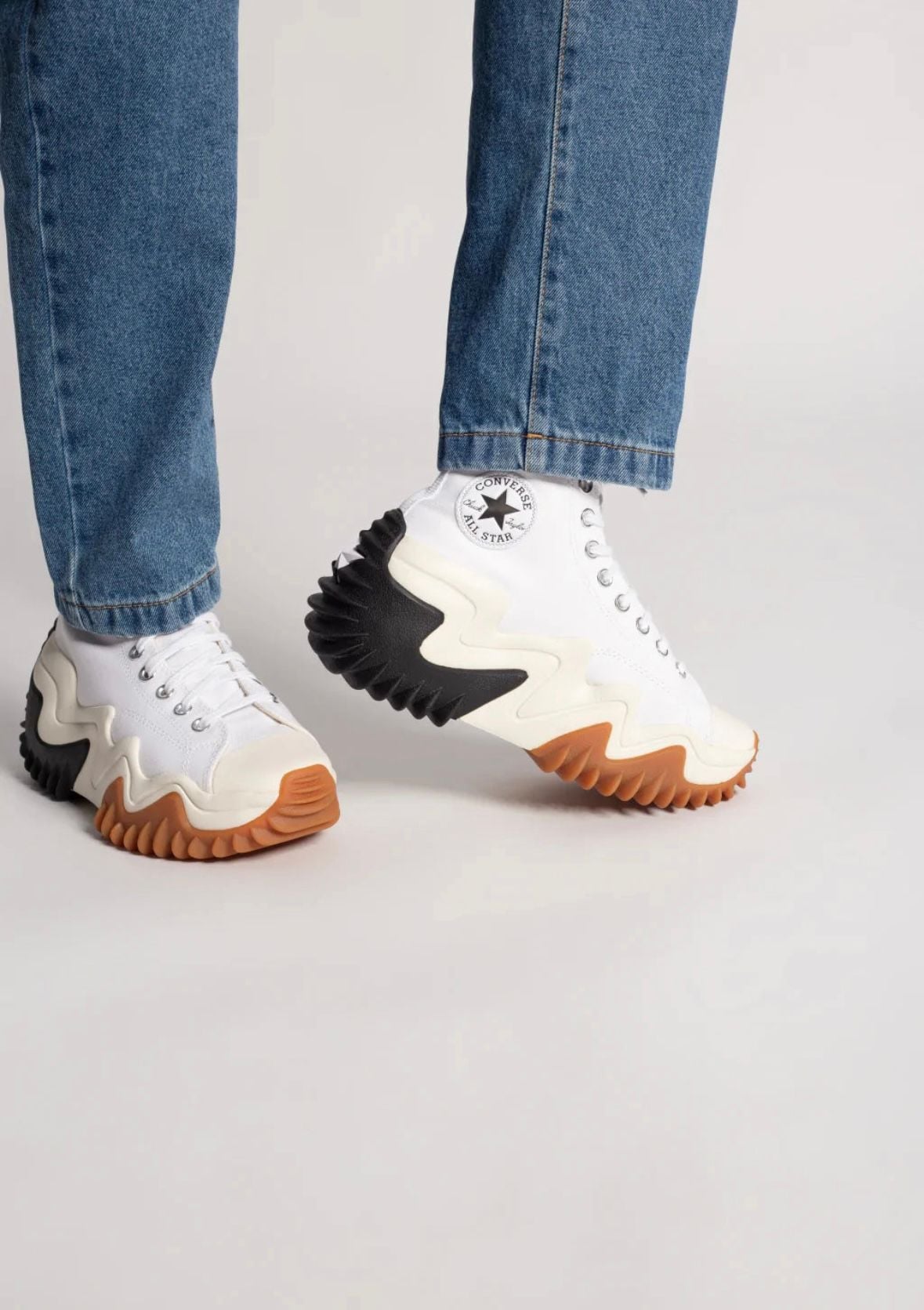 Converse Run Star Motion High Top Sneakers White/Black/Gum Honey 4