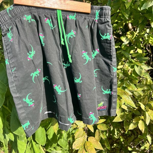 Gecko Hawaii Original OG Cotton Surf Shorts Black with Gecko Print
