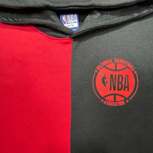 NBA Youth Boys Black and Red Color-Block Pullover Hoodie (Size 14-16)