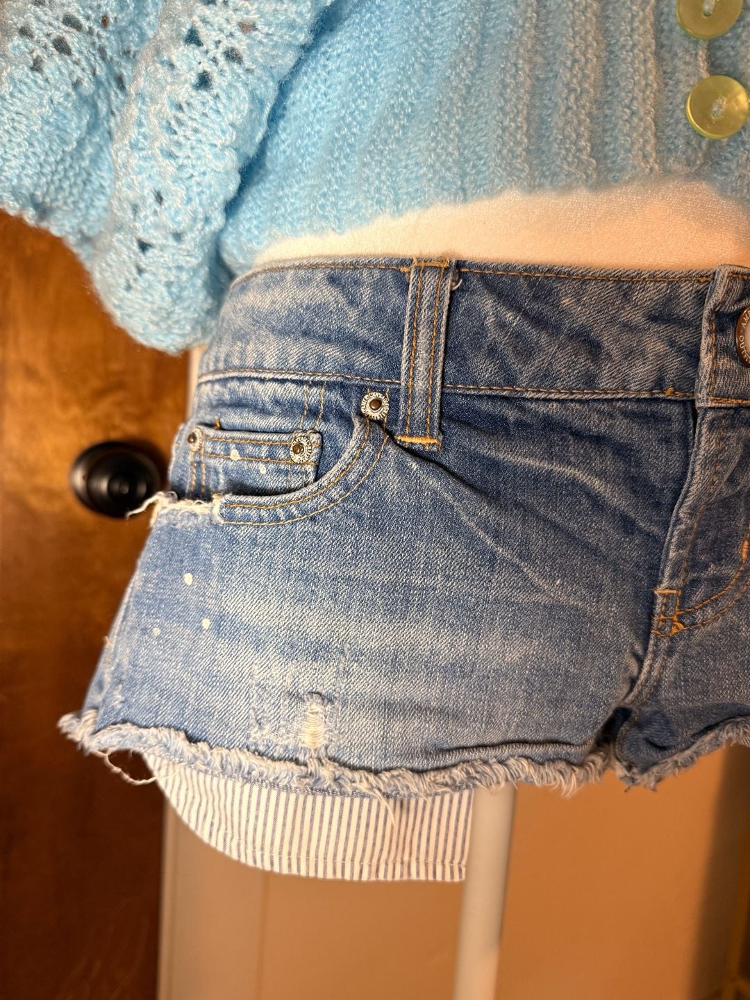 Y2K American Eagle Low Rise Distressed Denim Short Shorts Size 2 3